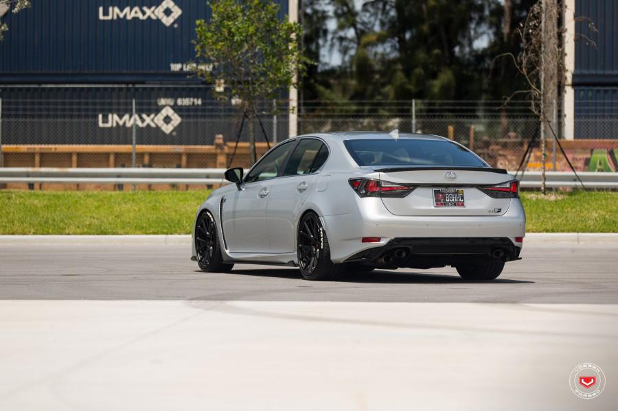  Lexus GS F on Vossen Wheels (VPS-306) 2017 года  (фото 16 из 40)